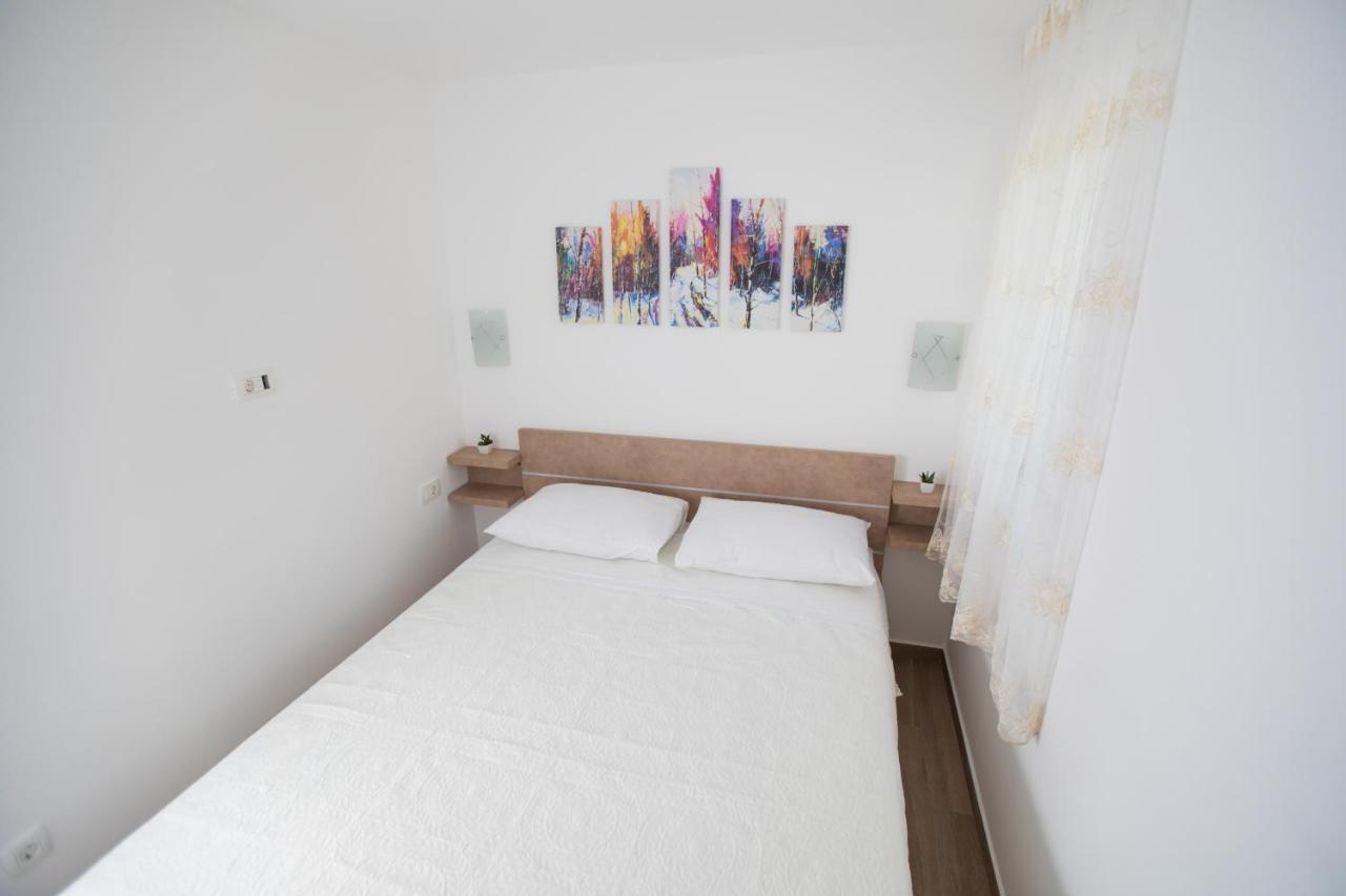 Apartman Roza Подстрана Экстерьер фото